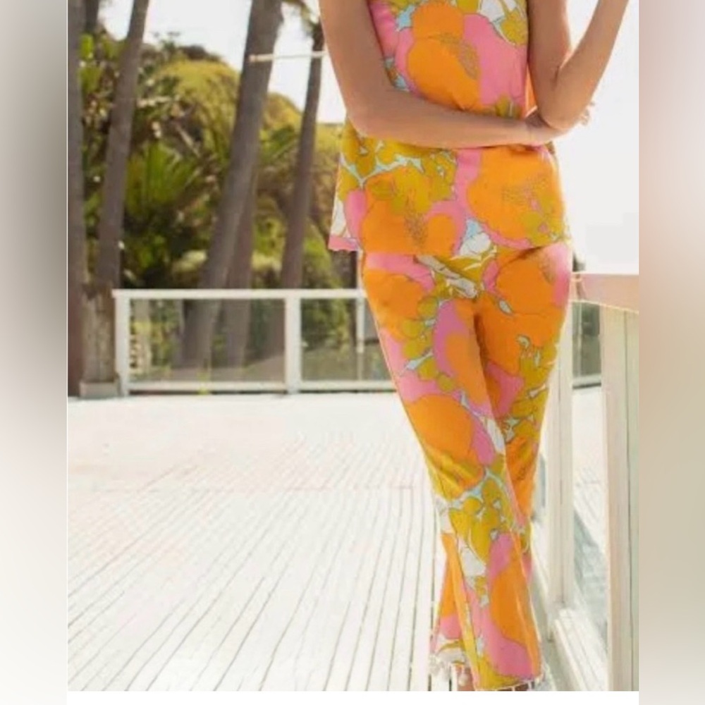 Trina Turk Vibrant Floral Flaire copped pants